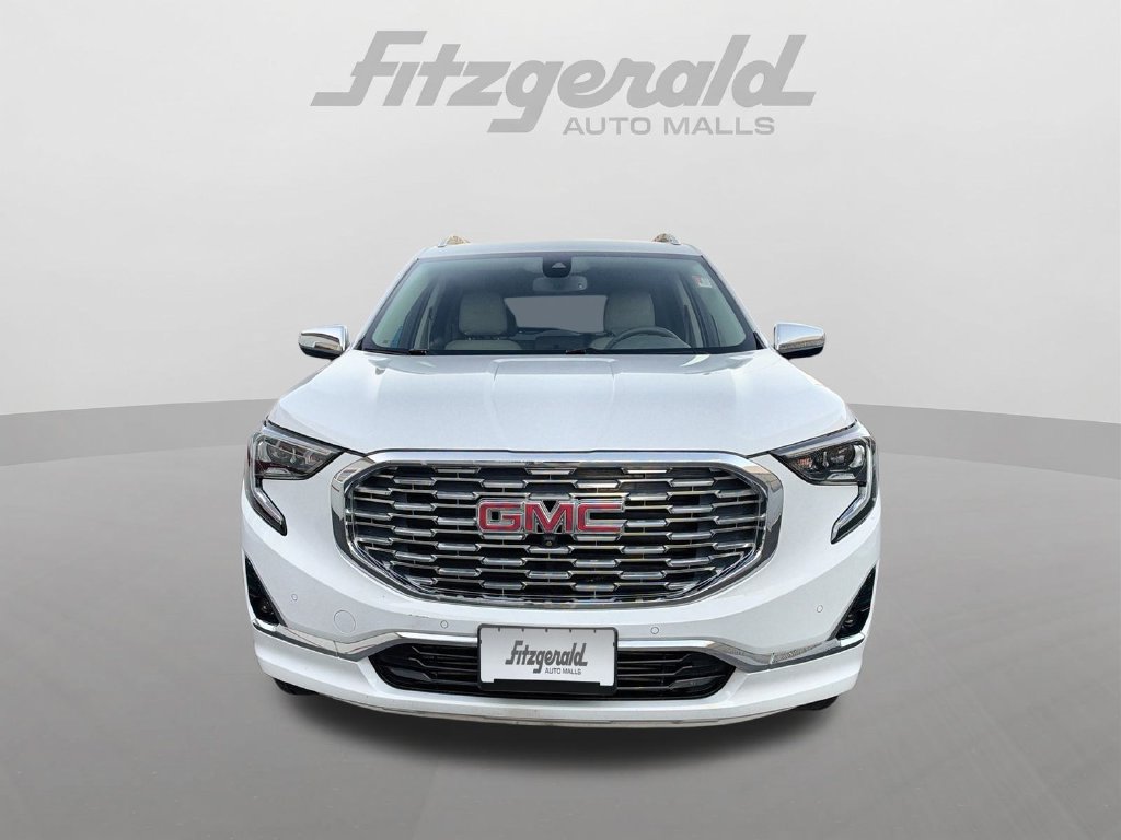 Used 2019 GMC Terrain Denali w/ Advanced Safety Package AWD/4WD image 11