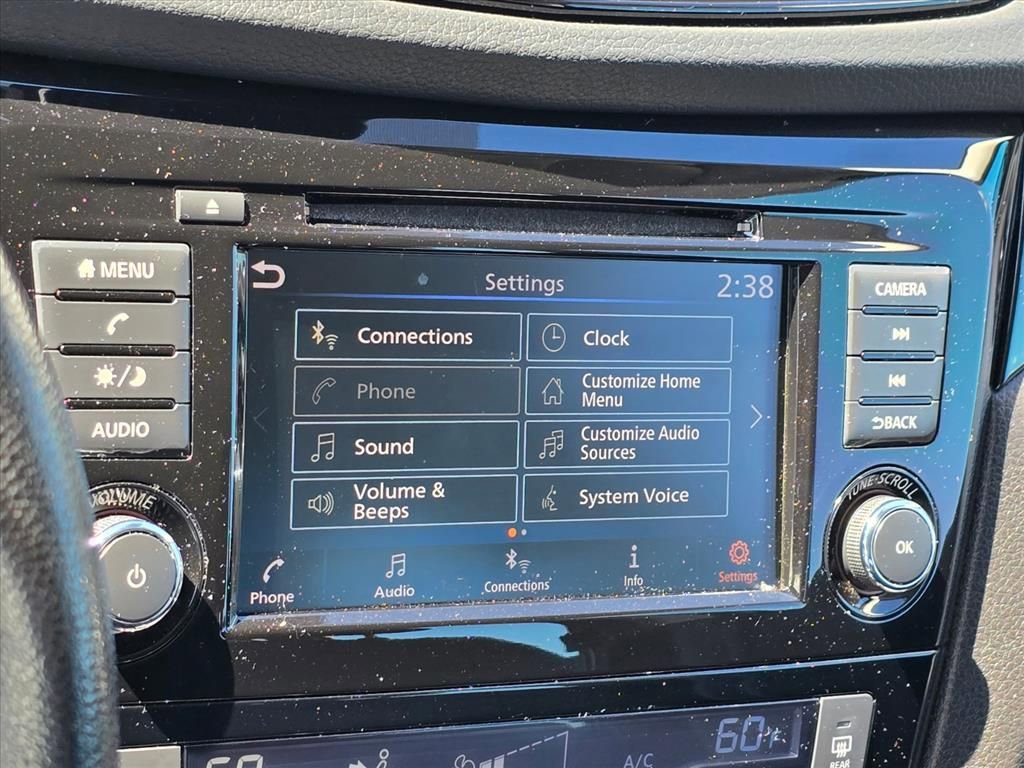 Used 2022 Nissan Rogue Sport SV w/ Technology Package image 21