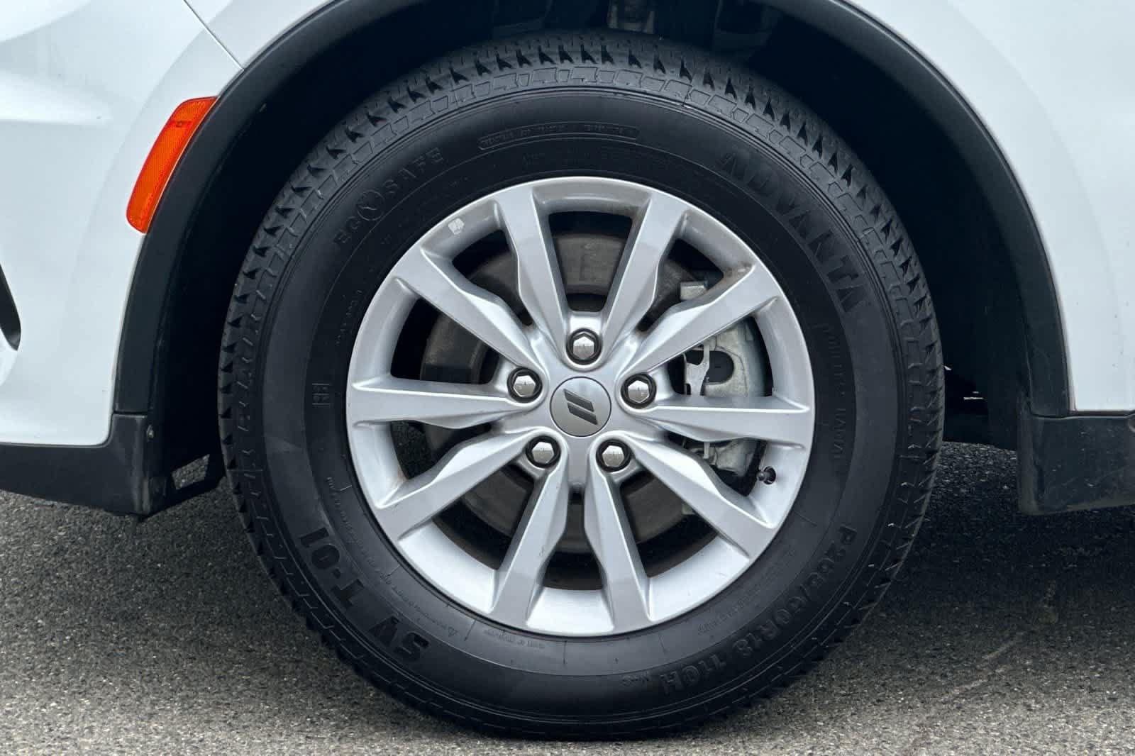 Used 2023 Dodge Durango SXT RWD image 31