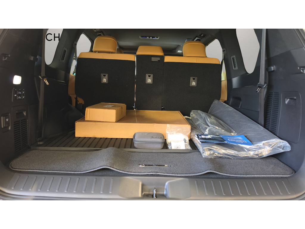 New 2026 Lexus LX 600 4WD w/ Accessory Package (2T) image 20