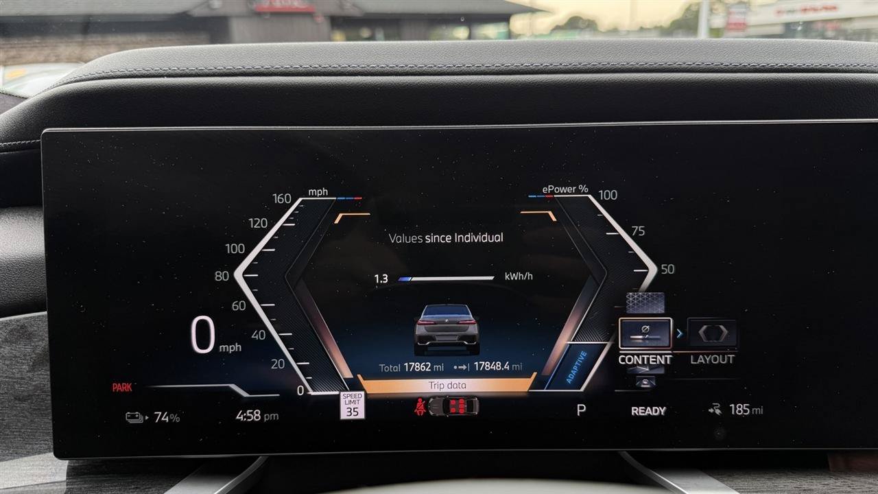 Used 2023 BMW i7 xDrive60 AWD/4WD image 53