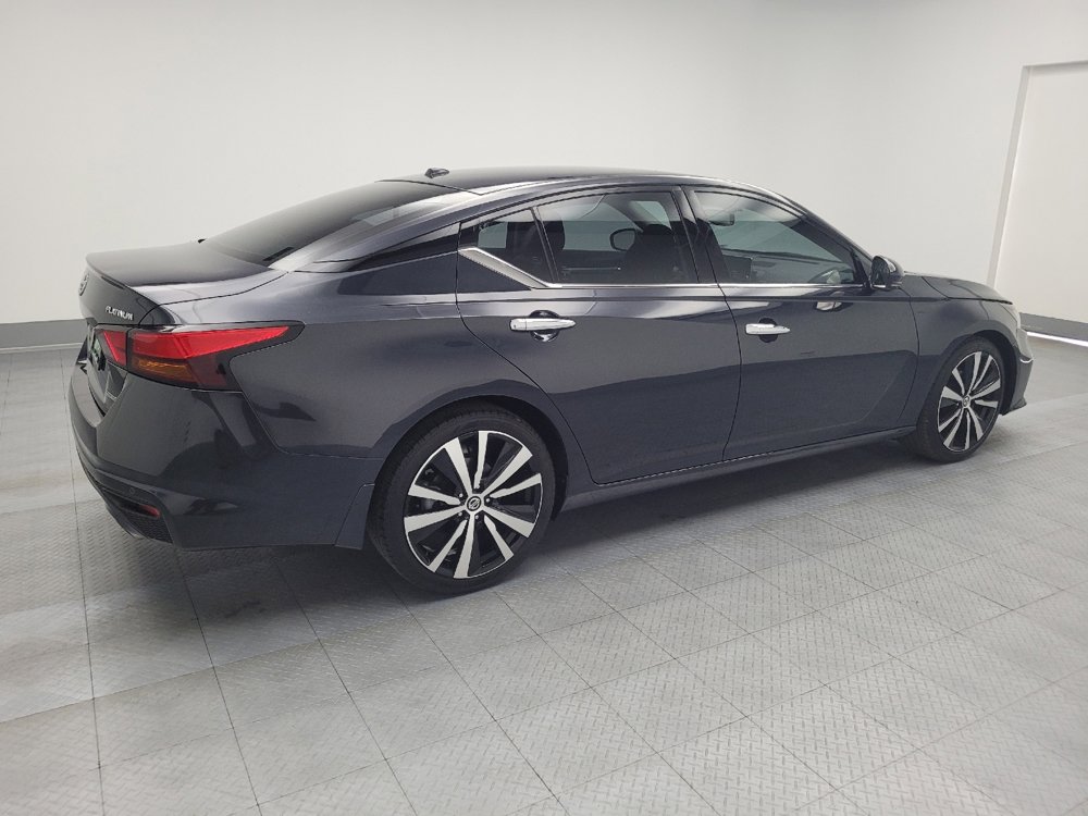 Used 2020 Nissan Altima 2.0 Platinum image 10