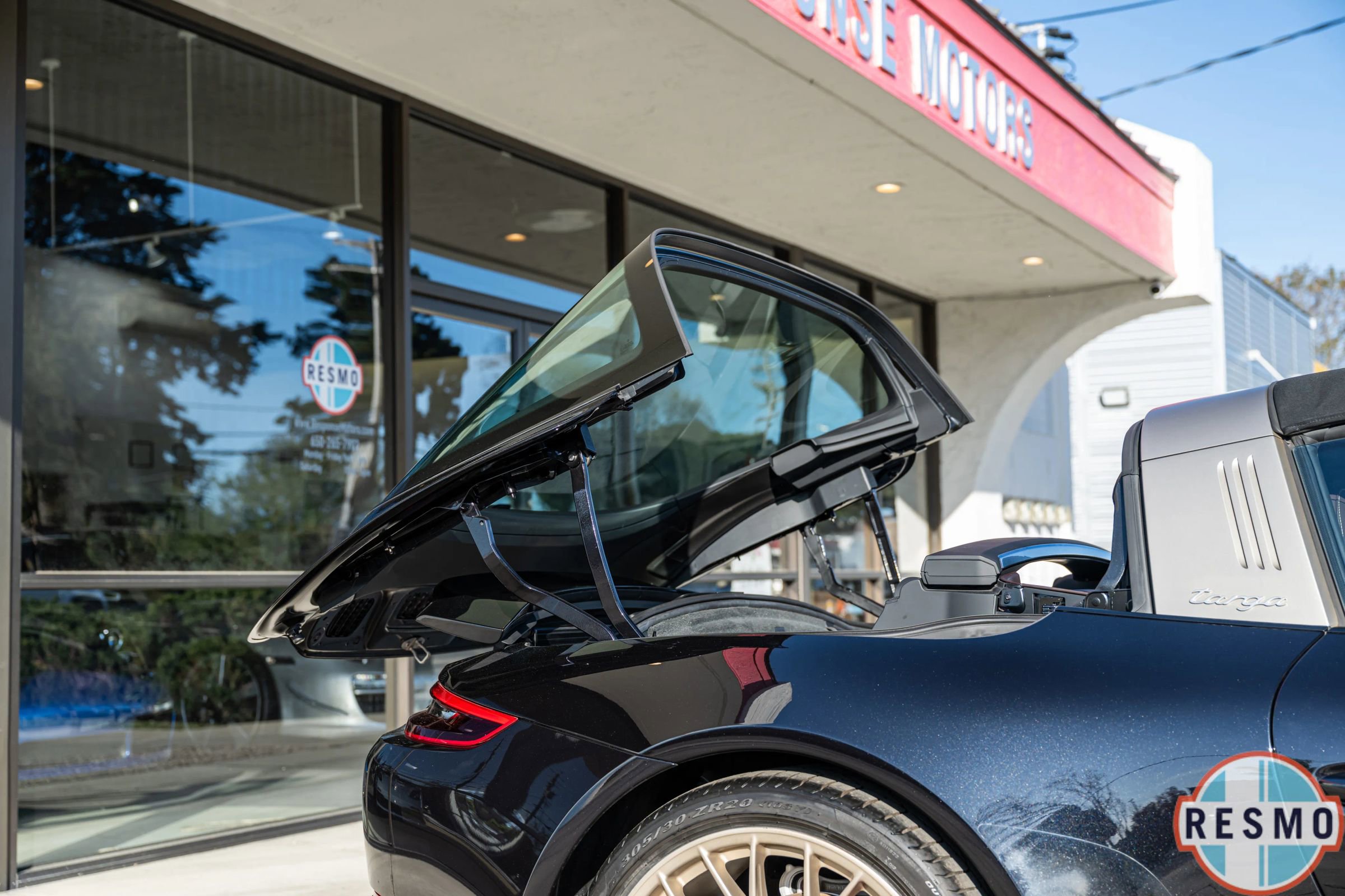 Used 2019 Porsche 911 Targa 4 GTS image 23