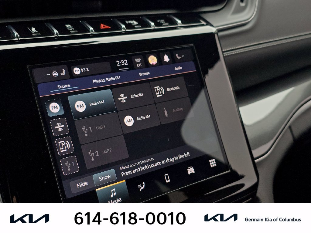 Used 2023 Jeep Grand Cherokee Laredo w/ Luxury Tech Group I AWD/4WD image 27