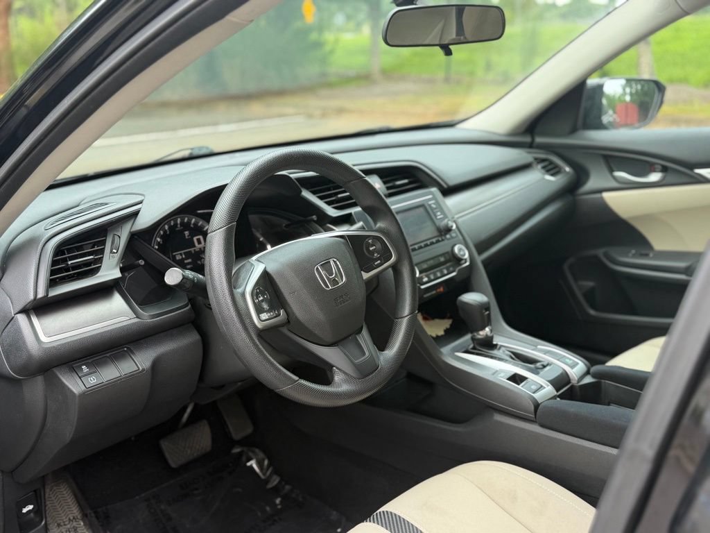 Used 2018 Honda Civic LX image 11