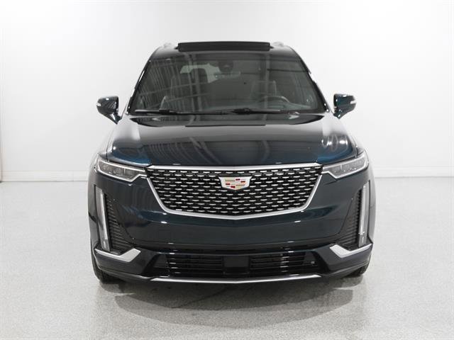 Certified 2025 Cadillac XT6 Premium Luxury w/ Platinum Package image 2