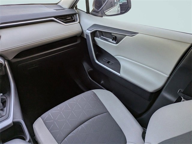 Used 2024 Toyota RAV4 XLE image 18