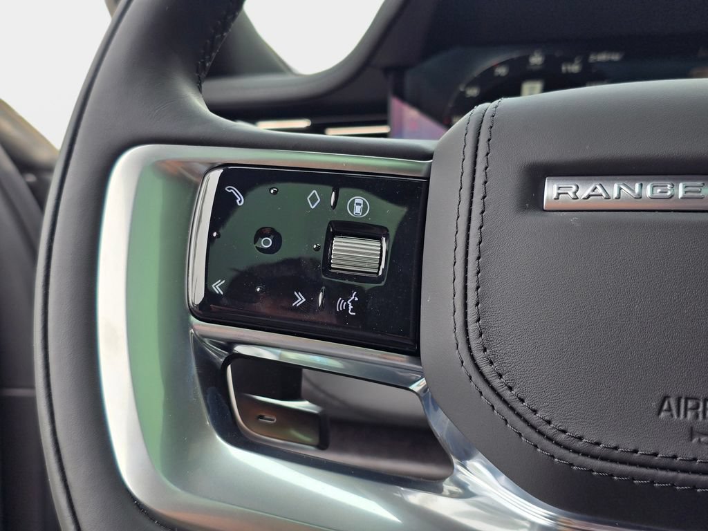 New 2026 Land Rover Range Rover SE AWD/4WD image 17