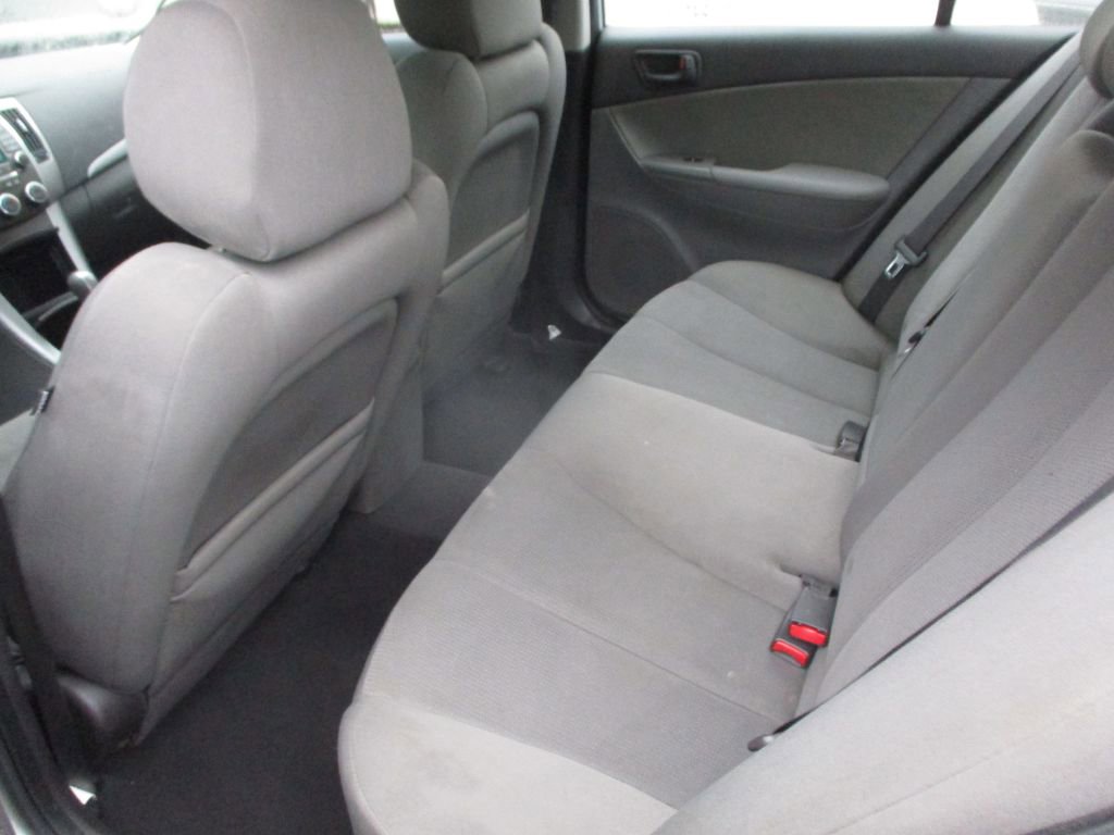 Used 2010 Hyundai Sonata GLS image 5