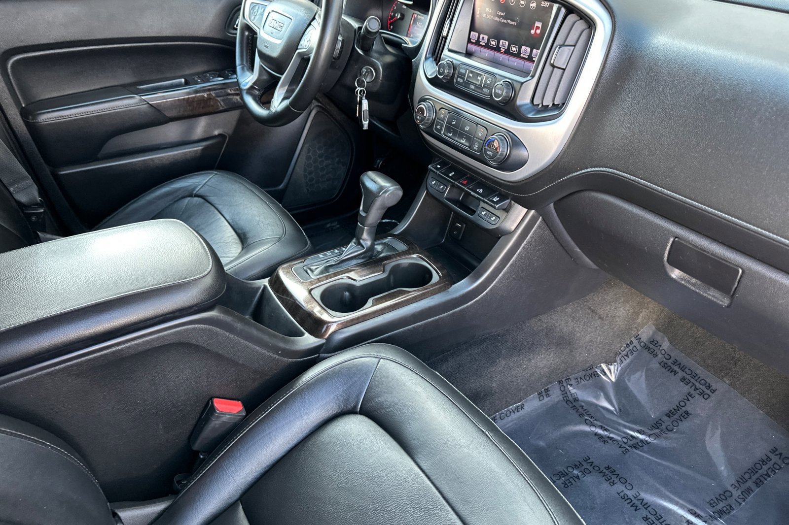 Used 2016 GMC Canyon SLT w/ Driver Alert Package image 18