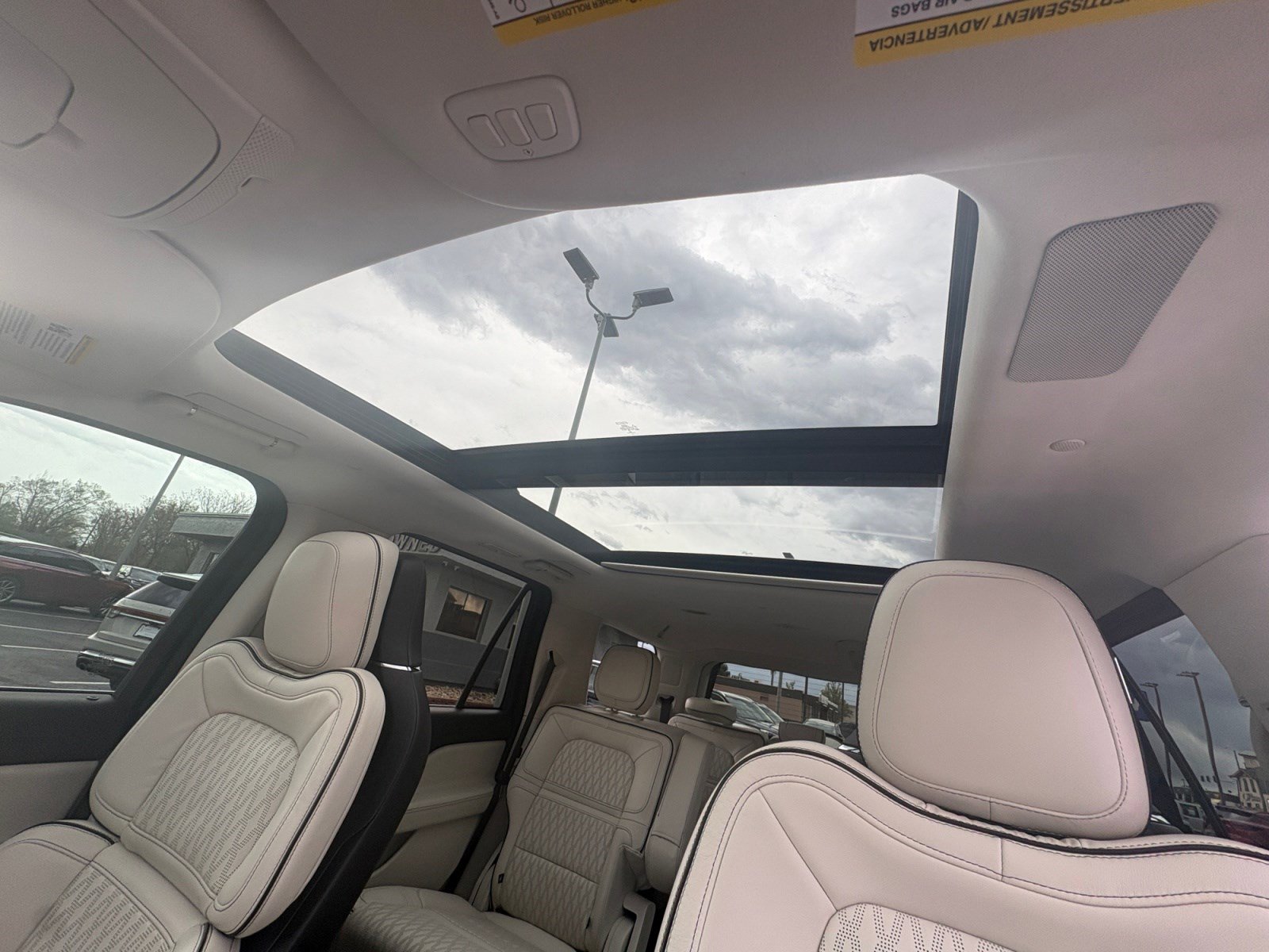 Used 2022 Lincoln Navigator Black Label image 17