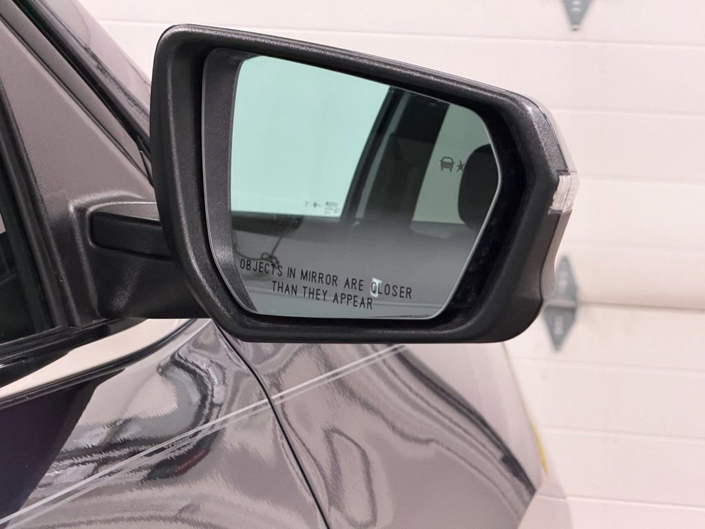 Certified 2018 Chevrolet Equinox LT image 44