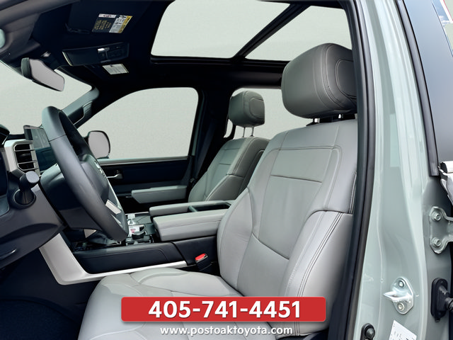 Used 2026 Toyota Tundra Limited AWD/4WD image 35