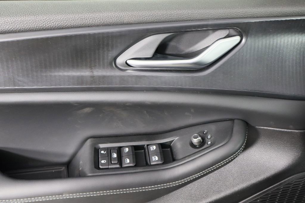 New 2025 Jeep Grand Cherokee Laredo image 22