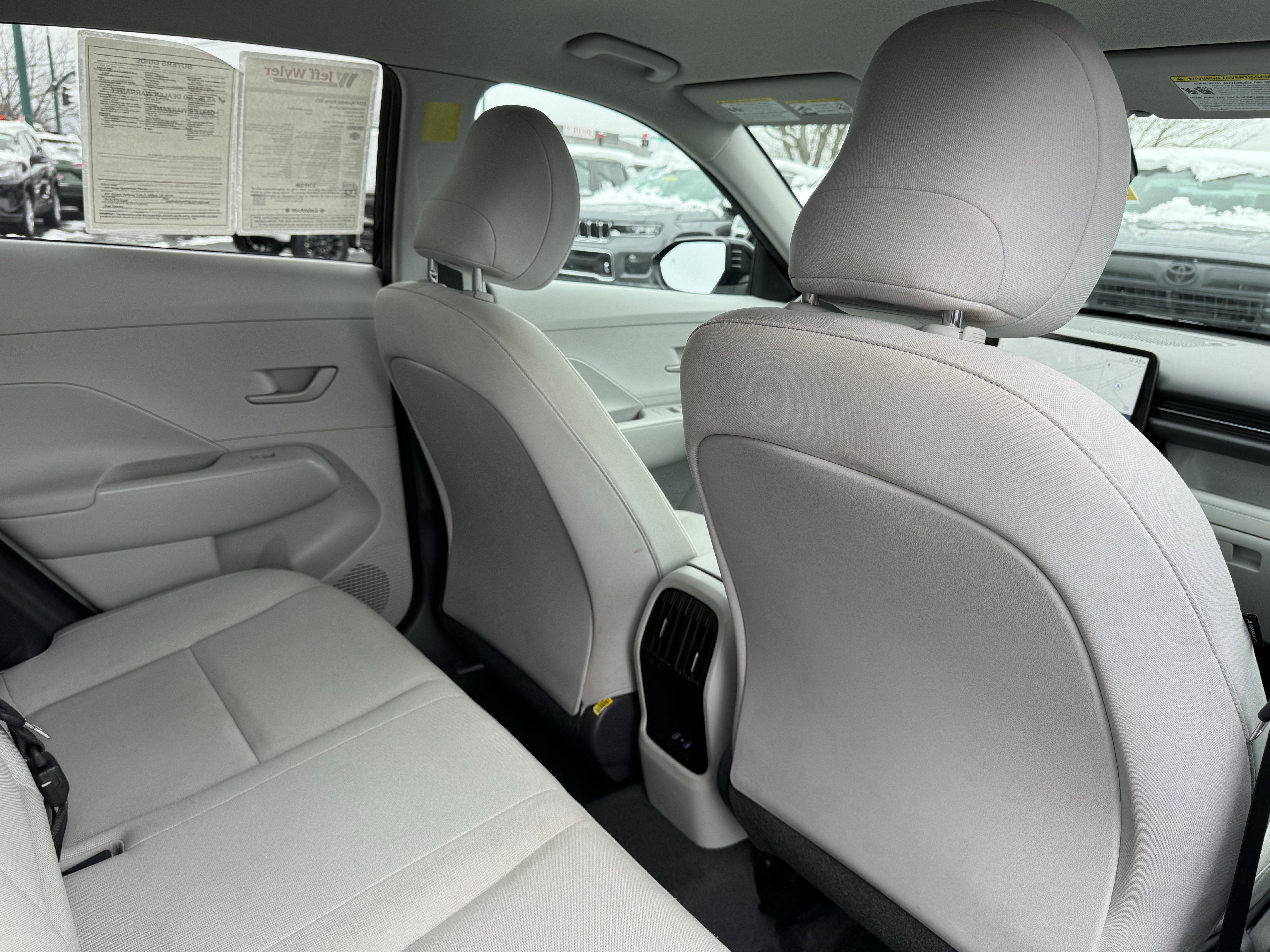 Used 2024 Hyundai Kona SEL w/ Convenience Package image 38