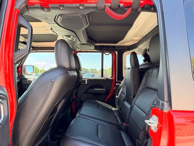 Used 2023 Jeep Wrangler Unlimited Sahara AWD/4WD image 11