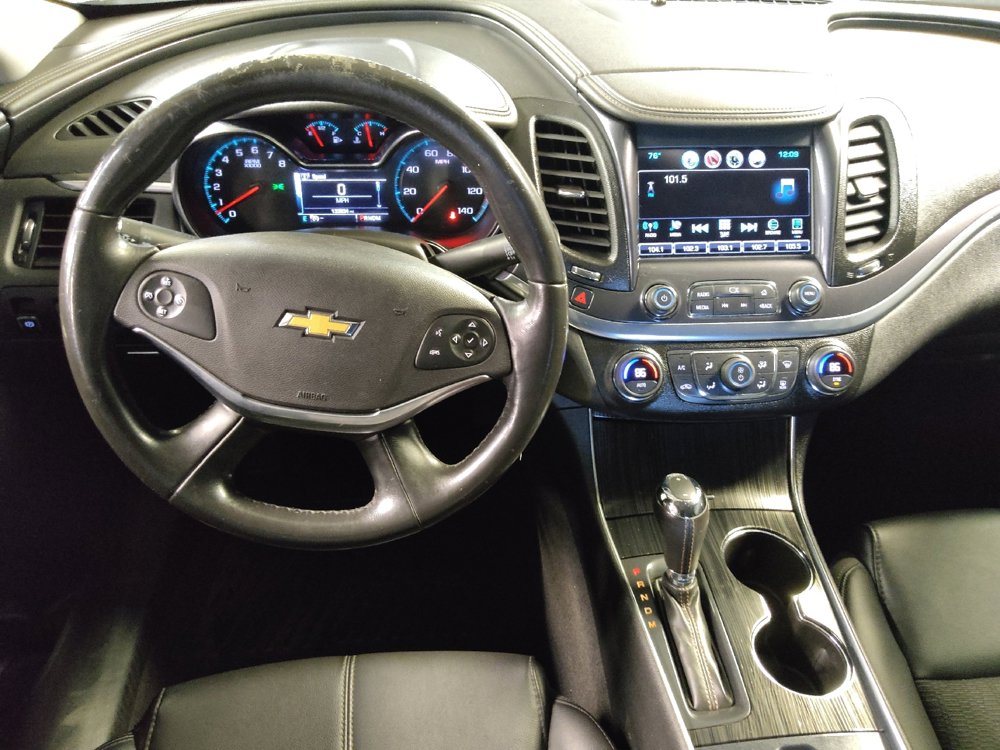 Used 2017 Chevrolet Impala LT image 22