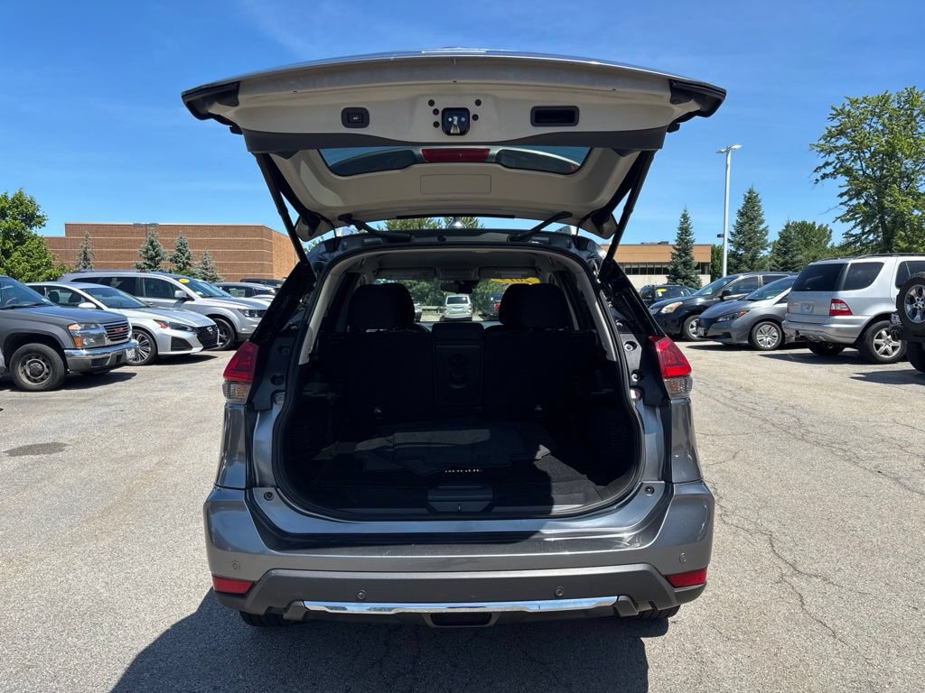 Used 2019 Nissan Rogue SV AWD/4WD image 6