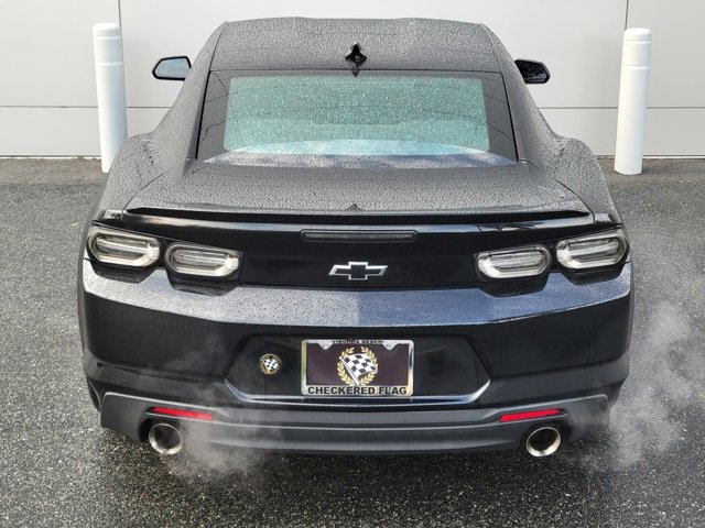 Used 2021 Chevrolet Camaro LT w/ RS Package image 10