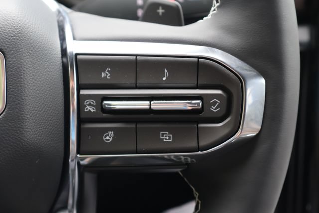 New 2026 GMC Acadia Denali Ultimate w/ LPO, Floor Liner Package AWD/4WD image 7