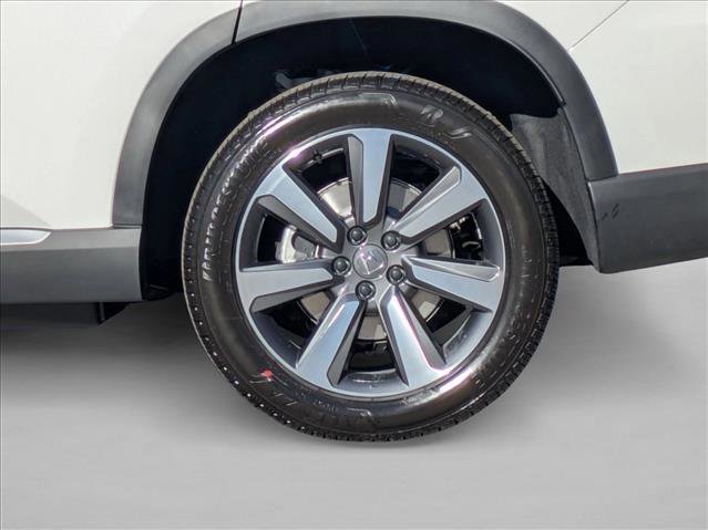 New 2025 Honda Pilot Touring image 10