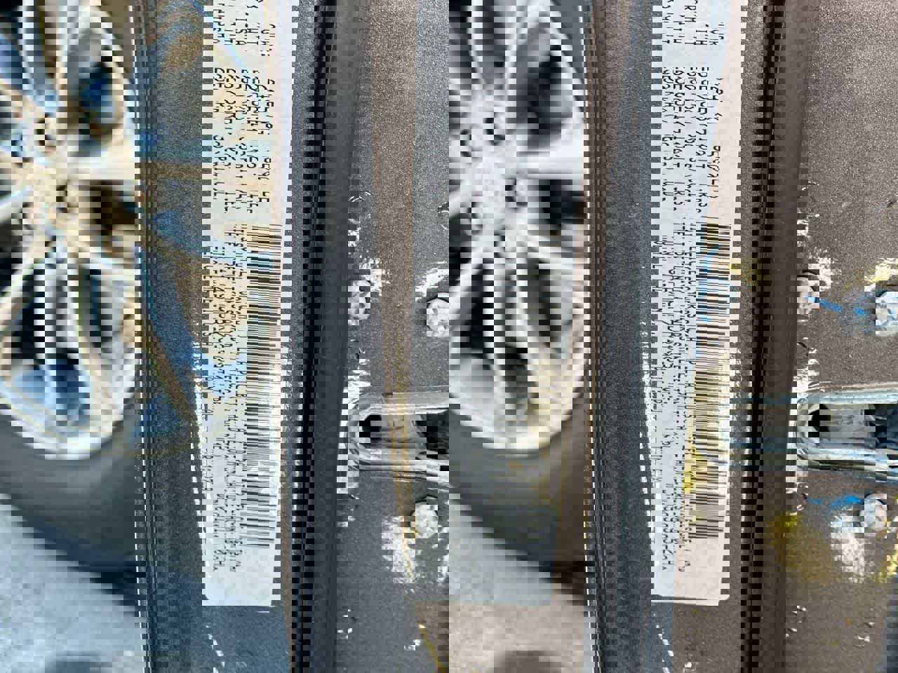 Used 2019 Jeep Cherokee Latitude Plus w/ Cold Weather Group image 35