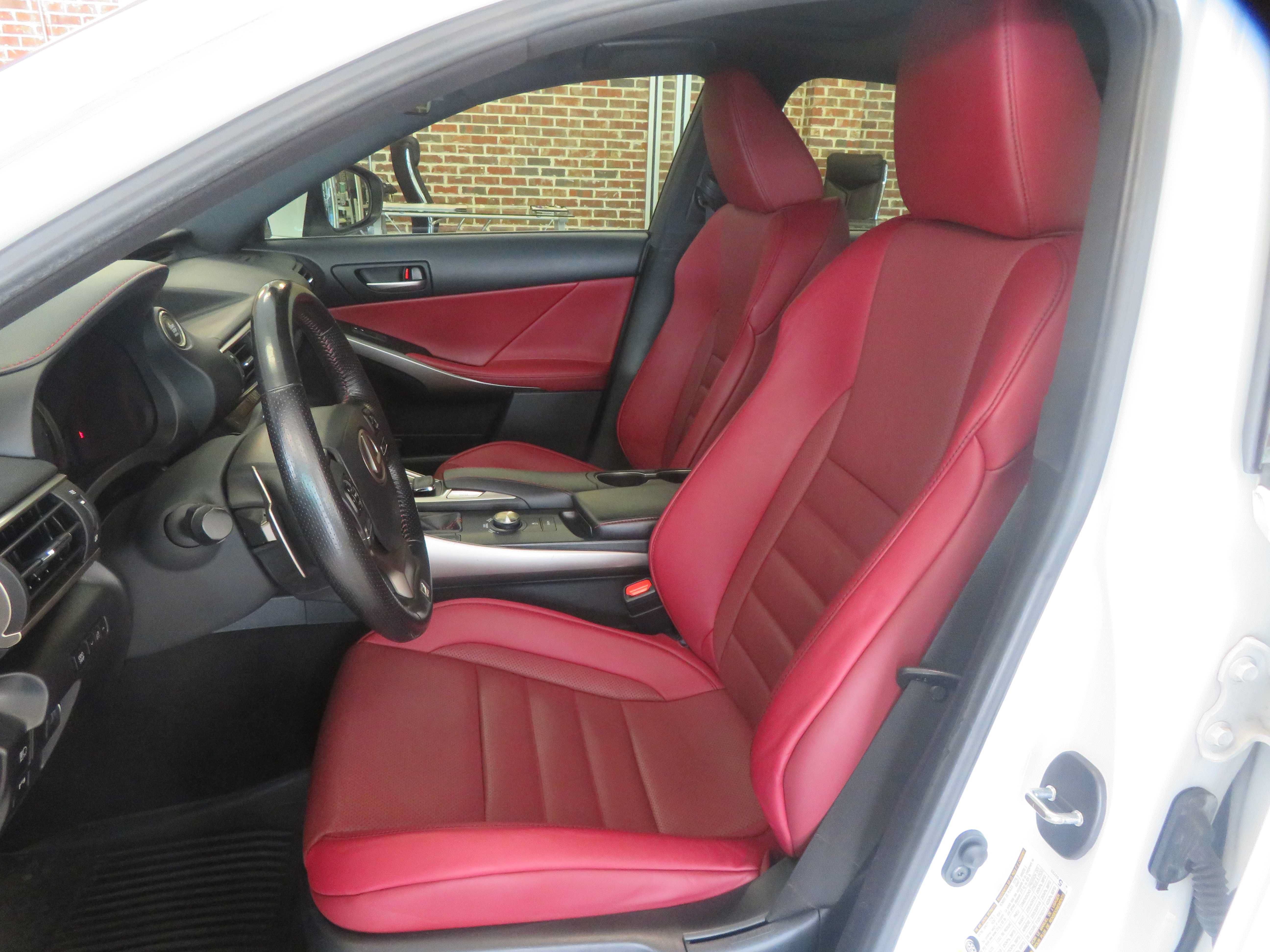 Used 2020 Lexus IS 300 F Sport w/ F Sport Package RWD image 15