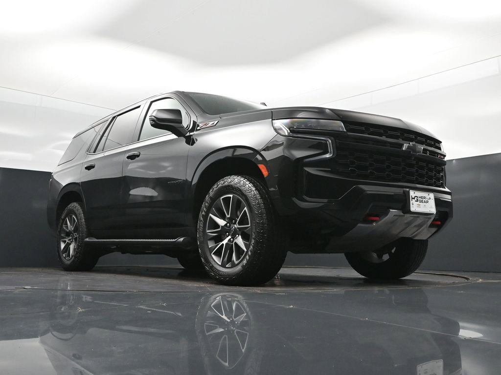 Used 2024 Chevrolet Tahoe Z71 w/ Luxury Package AWD/4WD image 45