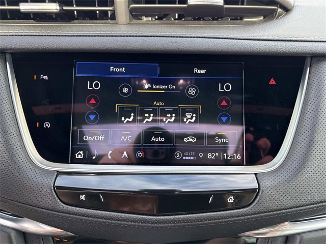 Certified 2024 Cadillac XT5 Premium Luxury w/ LPO, Floor Liner Package image 21