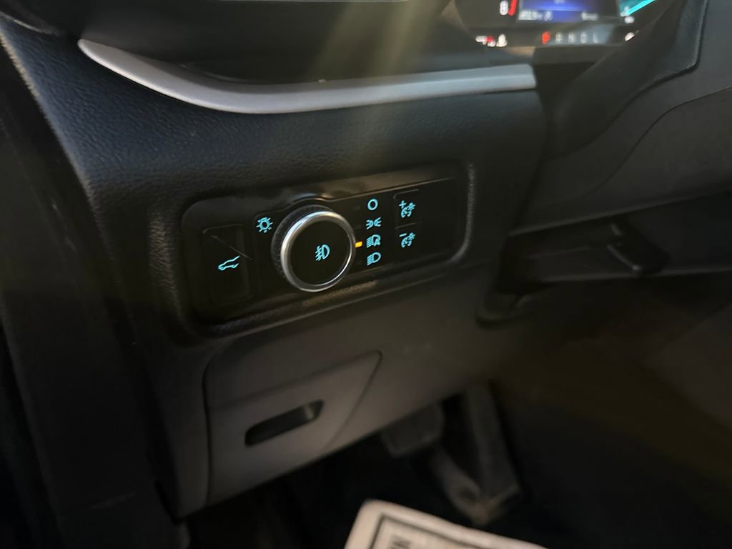 Used 2023 Ford Explorer XLT w/ Equipment Group 202A image 30