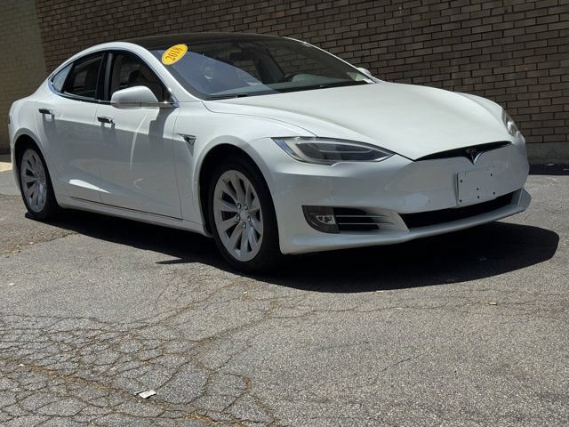 Used 2018 Tesla Model S 100D AWD/4WD image 2