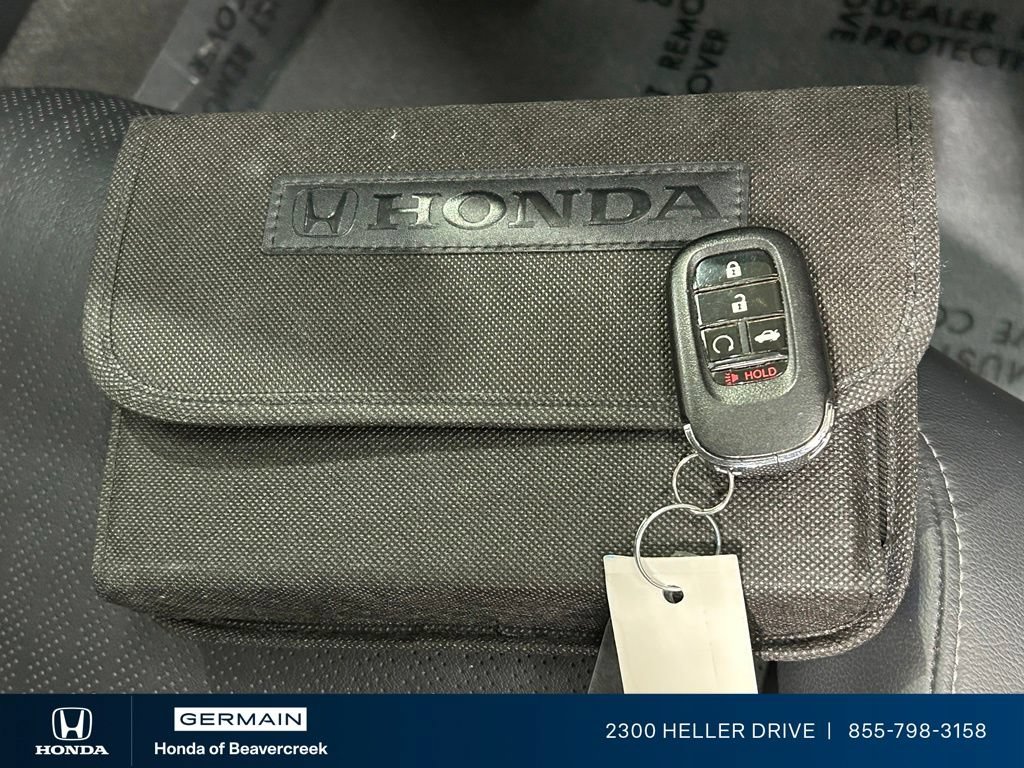 Used 2022 Honda Civic Touring image 30