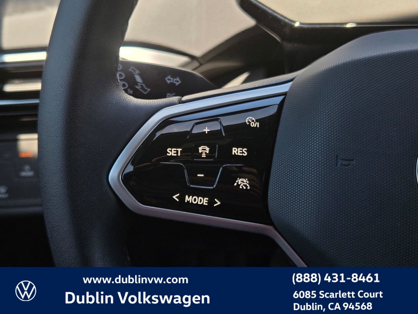 Used 2023 Volkswagen ID.4 Pro RWD image 19