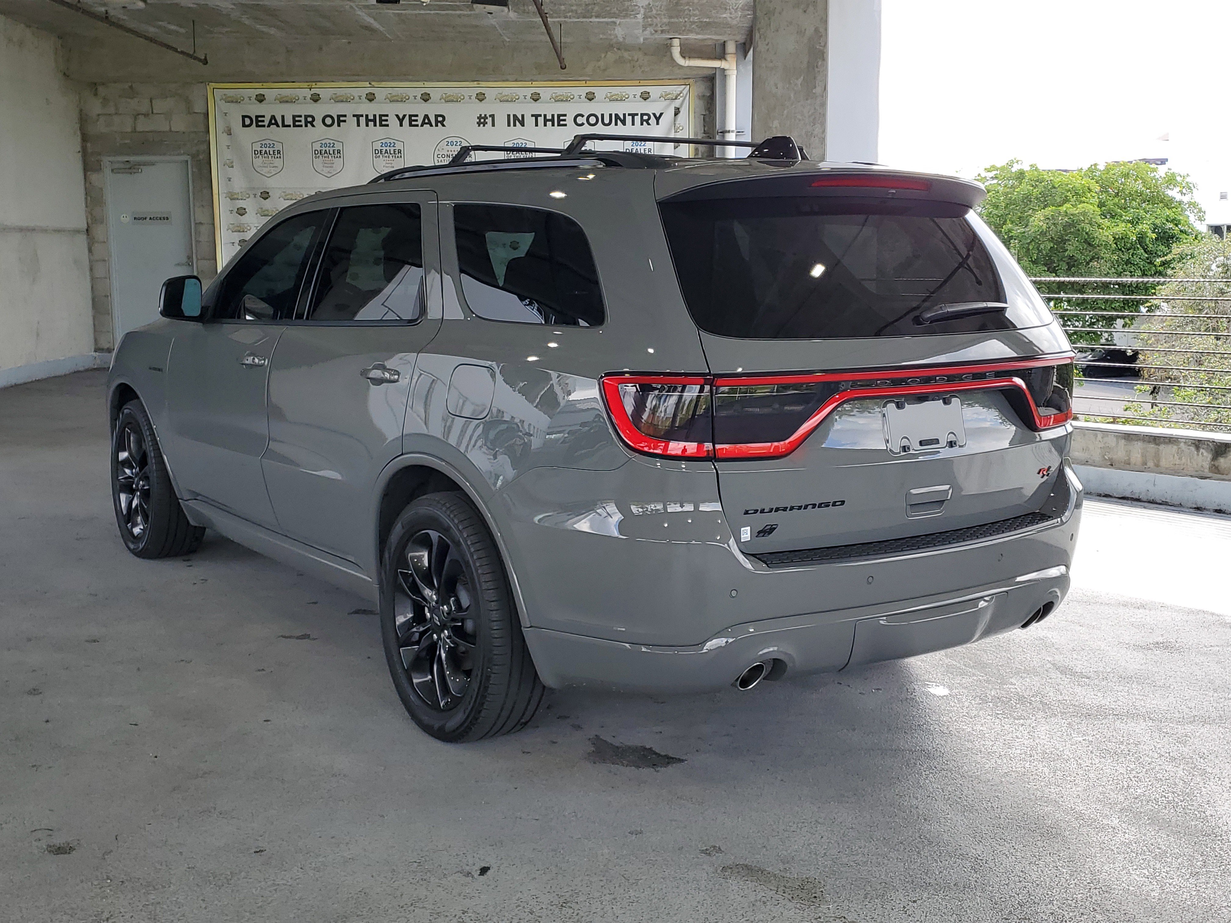 Used 2023 Dodge Durango R/T AWD/4WD image 3