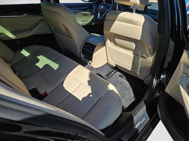 Used 2019 BMW 540i w/ Convenience Package image 19