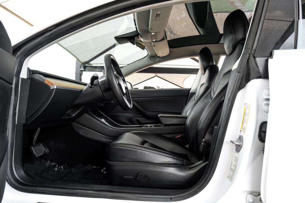 Used 2019 Tesla Model 3 Long Range AWD/4WD image 3