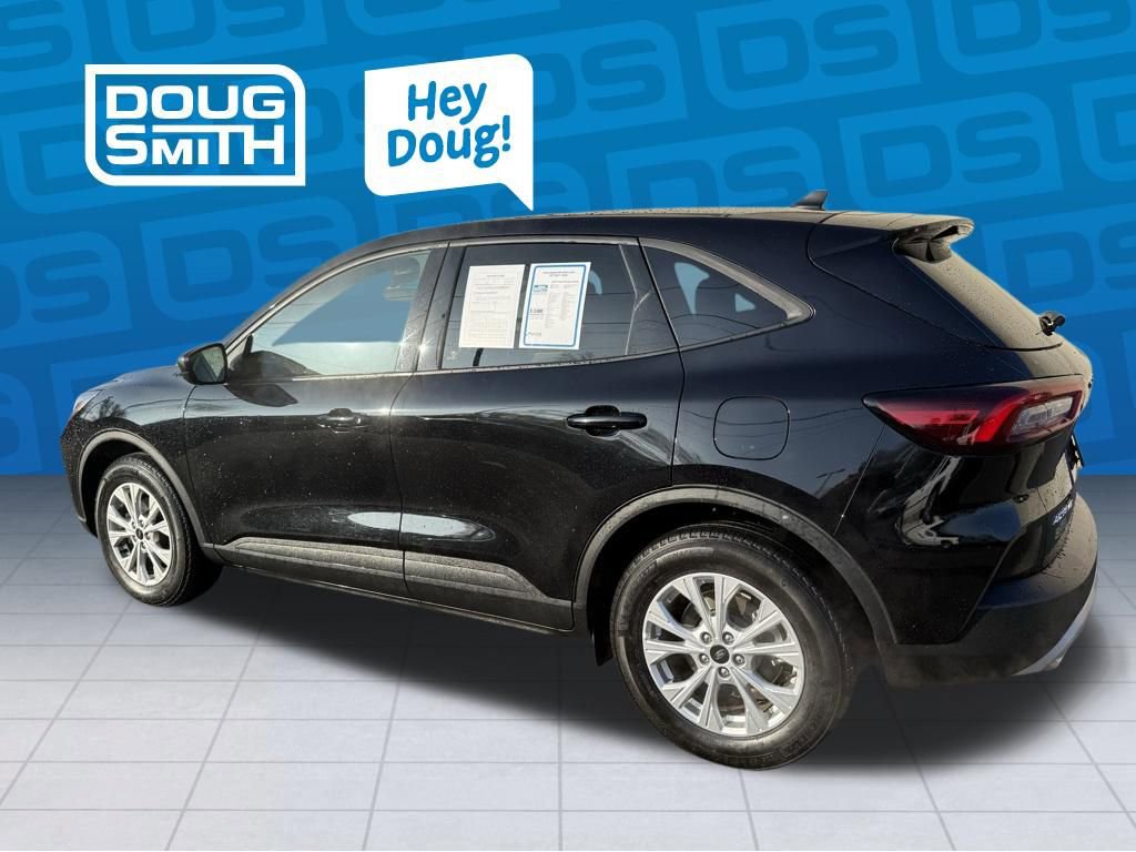 Used 2025 Ford Escape Active image 2