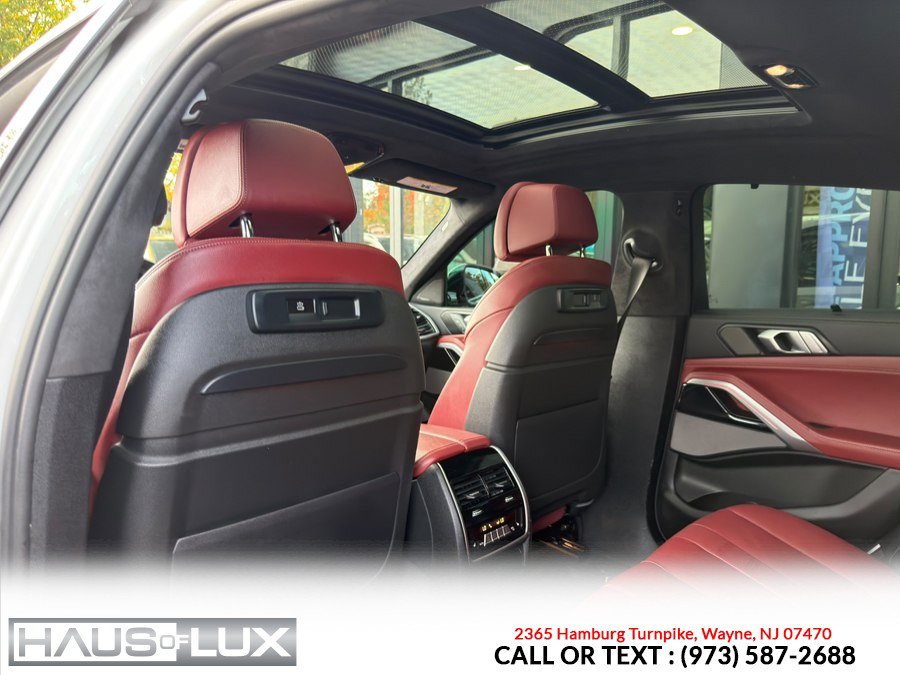 Used 2021 BMW X6 M50i w/ Executive Package AWD/4WD image 14
