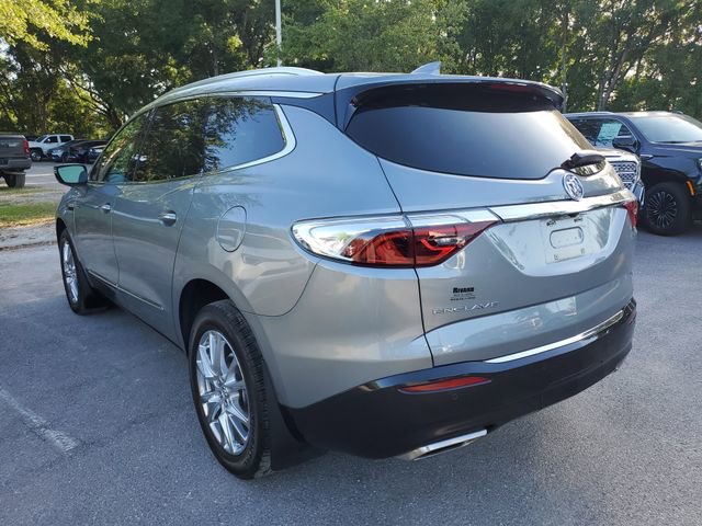Used 2023 Buick Enclave Essence w/ Experience Buick Package FWD image 3