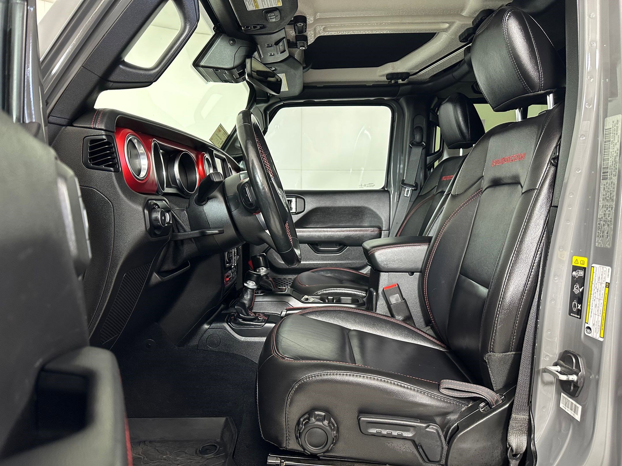 Used 2020 Jeep Wrangler Unlimited Rubicon w/ Dual Top Group image 4