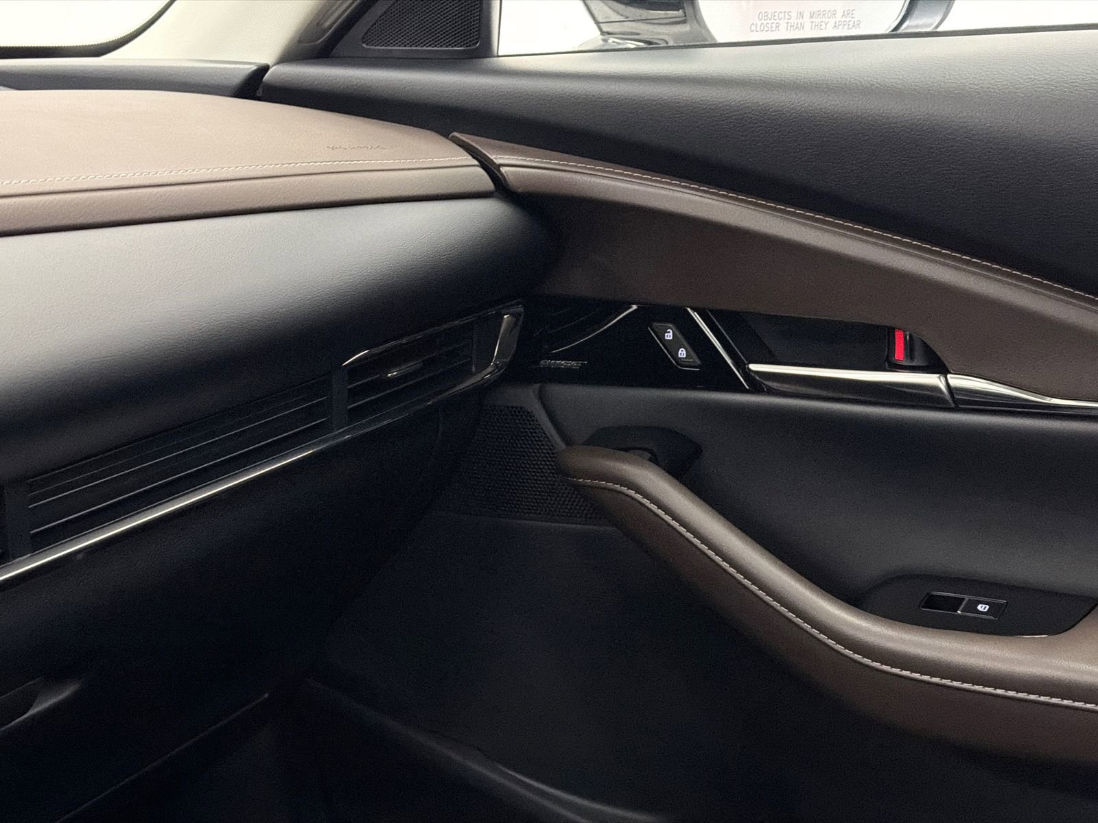 Certified 2025 MAZDA CX-30 2.5 Turbo w/ Premium Package image 31