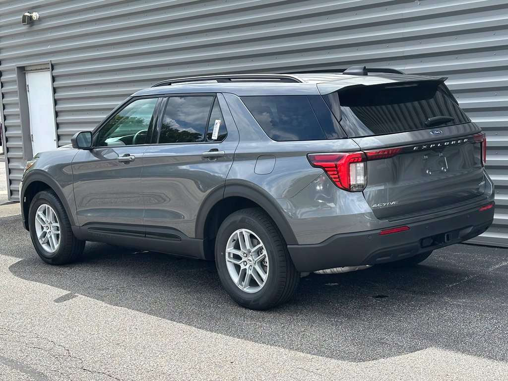 New 2026 Ford Explorer Active AWD/4WD image 31