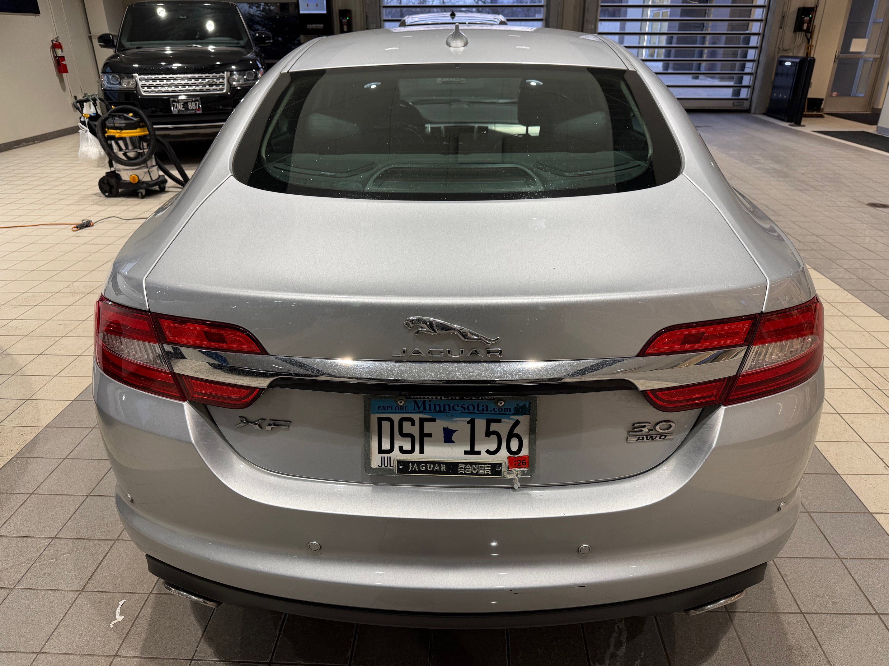 Used 2015 Jaguar XF Sport image 5