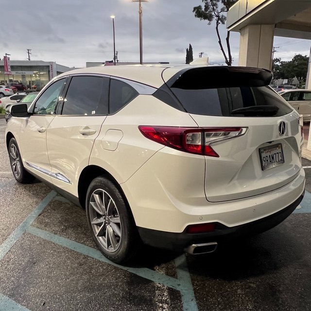 Certified 2024 Acura RDX w/ Technology Package image 5