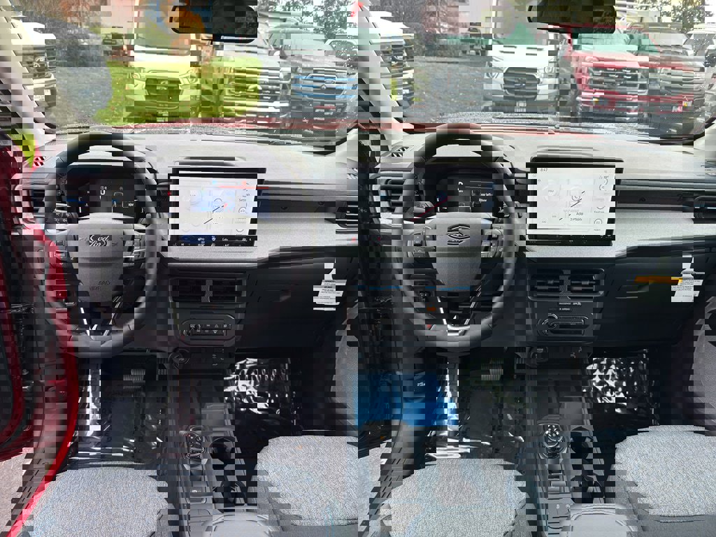 New 2025 Ford Maverick XLT w/ XLT Luxury Package image 22