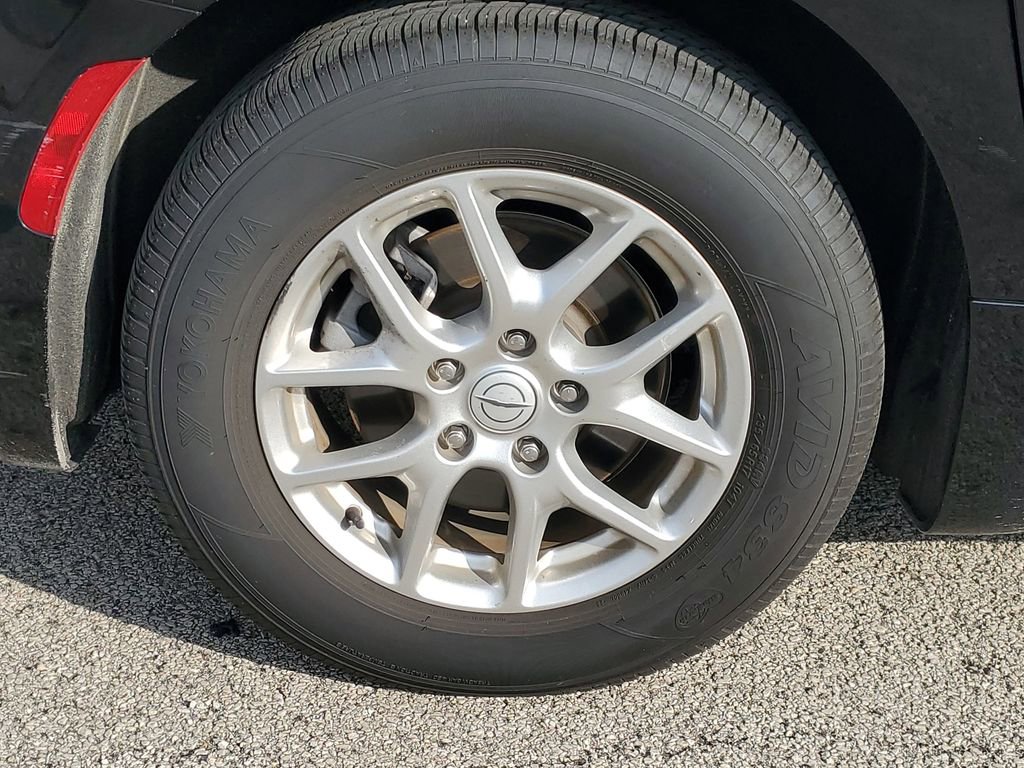 Used 2025 Chrysler Pacifica Select FWD image 5