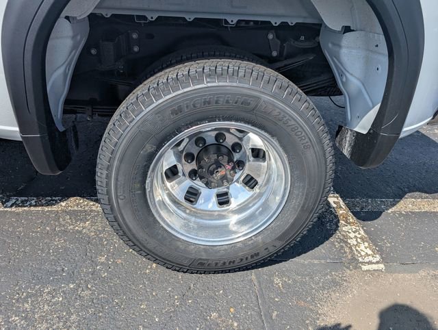 New 2026 GMC Sierra 3500 Pro image 24