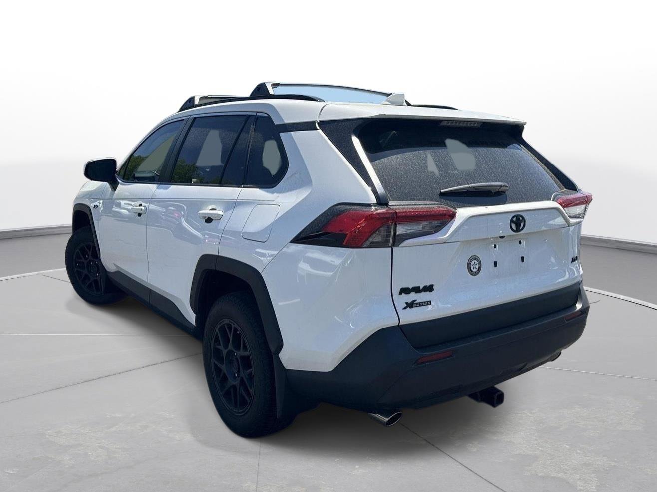 Certified 2024 Toyota RAV4 XLE w/ Convenience Package image 8