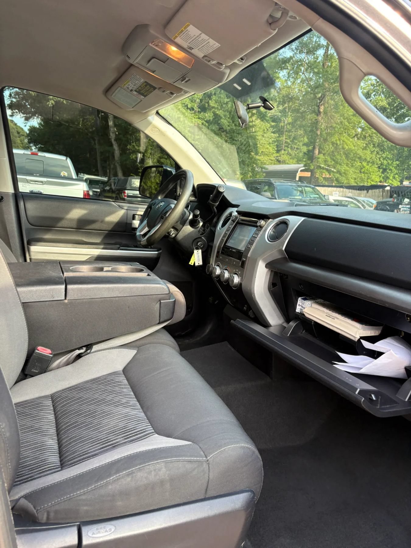 Used 2014 Toyota Tundra SR5 AWD/4WD image 22