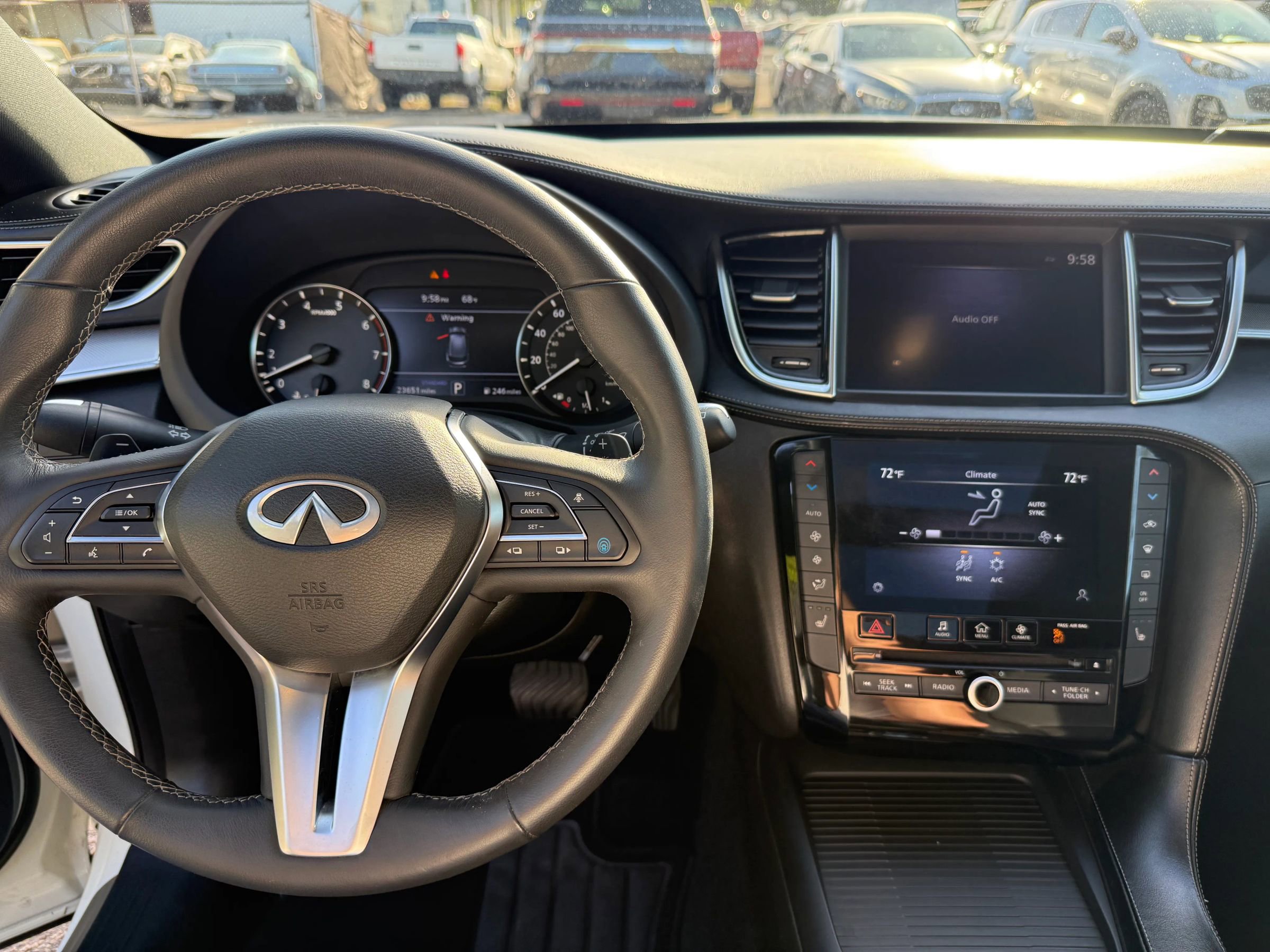 Used 2021 INFINITI QX50 Luxe w/ Appearance Package image 16